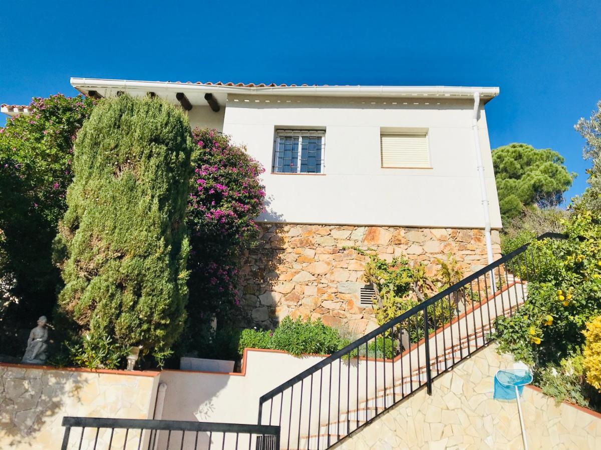 Mediterranean Villa Investingspain Sea View And Pool Lloret de Mar Kültér fotó